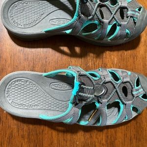 KEEN Women's Whisper Water Sandals with Toe Protection